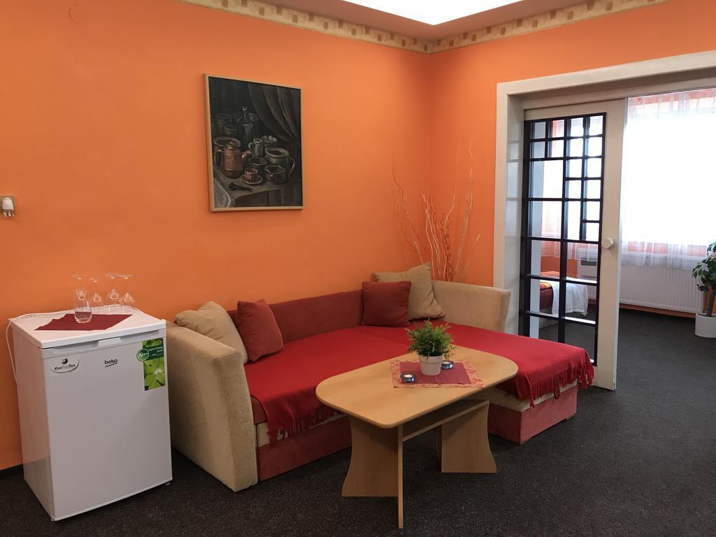 Jičín Hotel Bohemia المظهر الخارجي الصورة